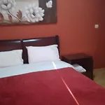 Palatino לאוטרה אדיפסאו
