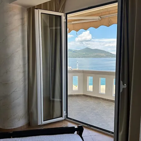 Palatino 3*