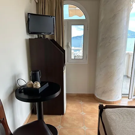 Palatino 3* Loutra Edipsou (Evia)