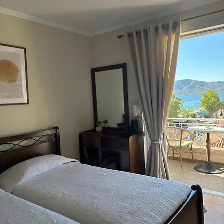 Palatino 3*
